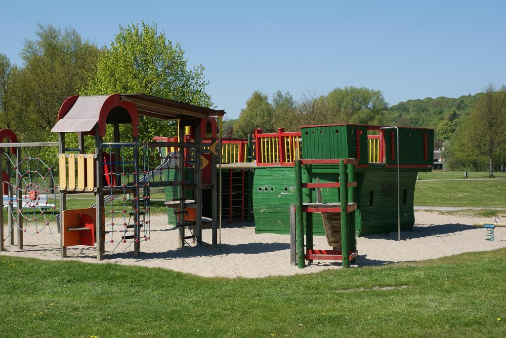 Ferienwohnung Morgensonne im Seepark Sellin  Exterior foto